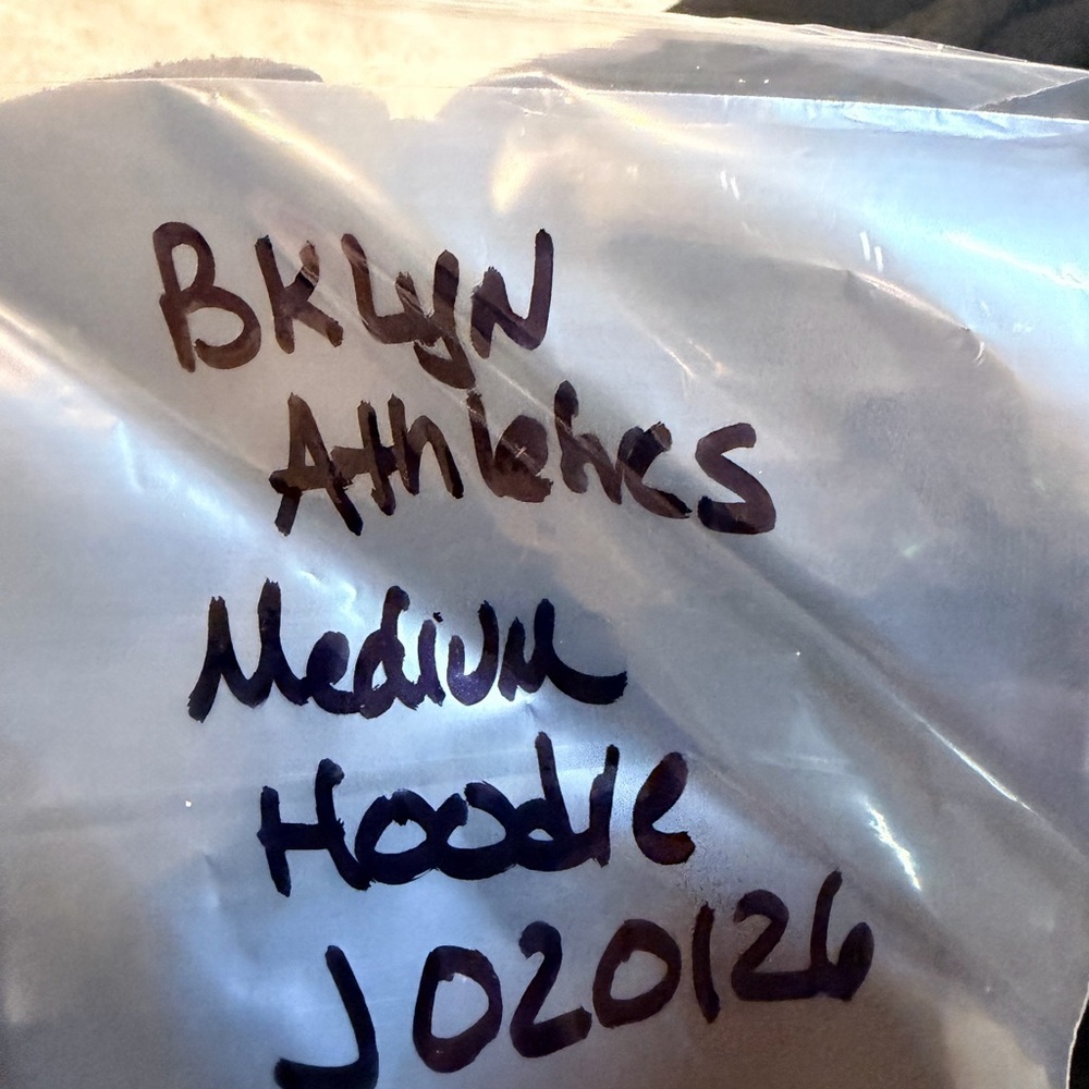 Brooklyn Athletics BKLYN Black Pullover Hoodie Medium Streetwear - Picture 9 of 9